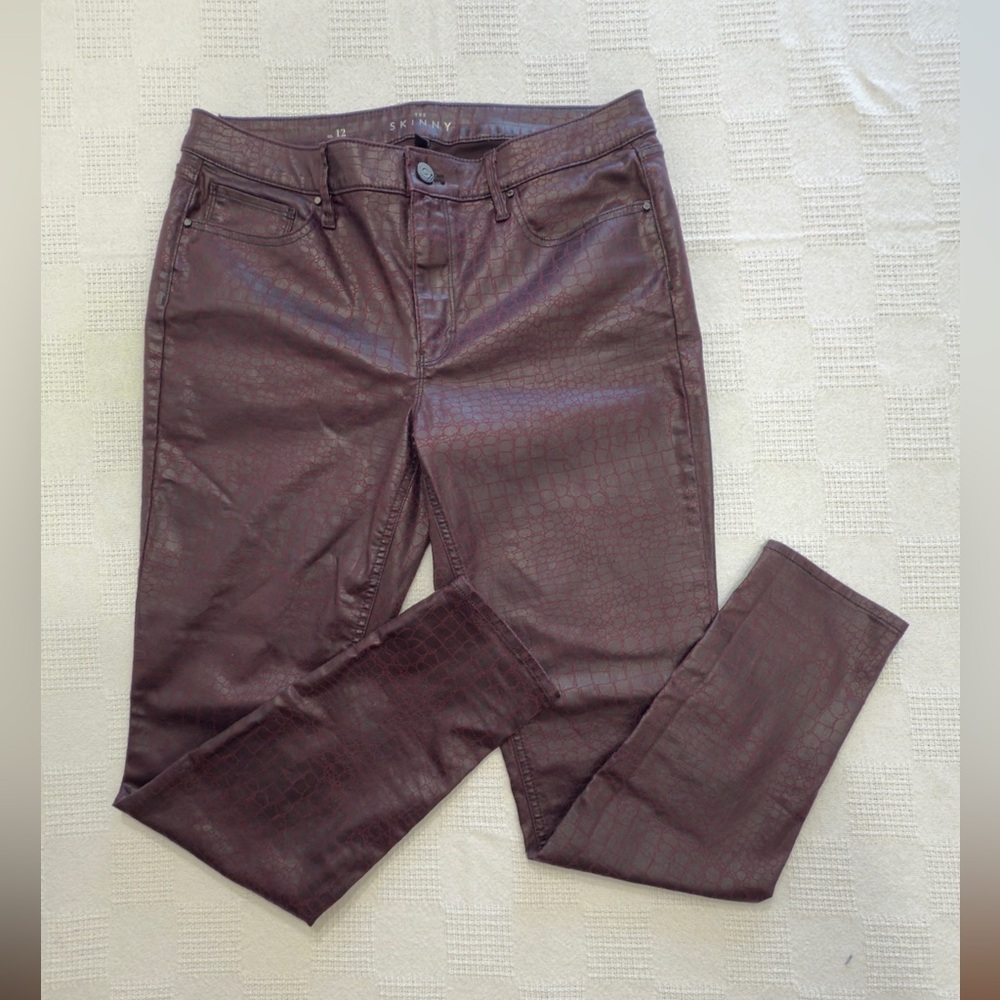 White House Black Market "The Skinny" Crocodile Print Pants Size12